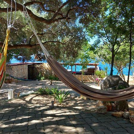 Hana Beach Apartment โนวาลยา ภายนอก รูปภาพ